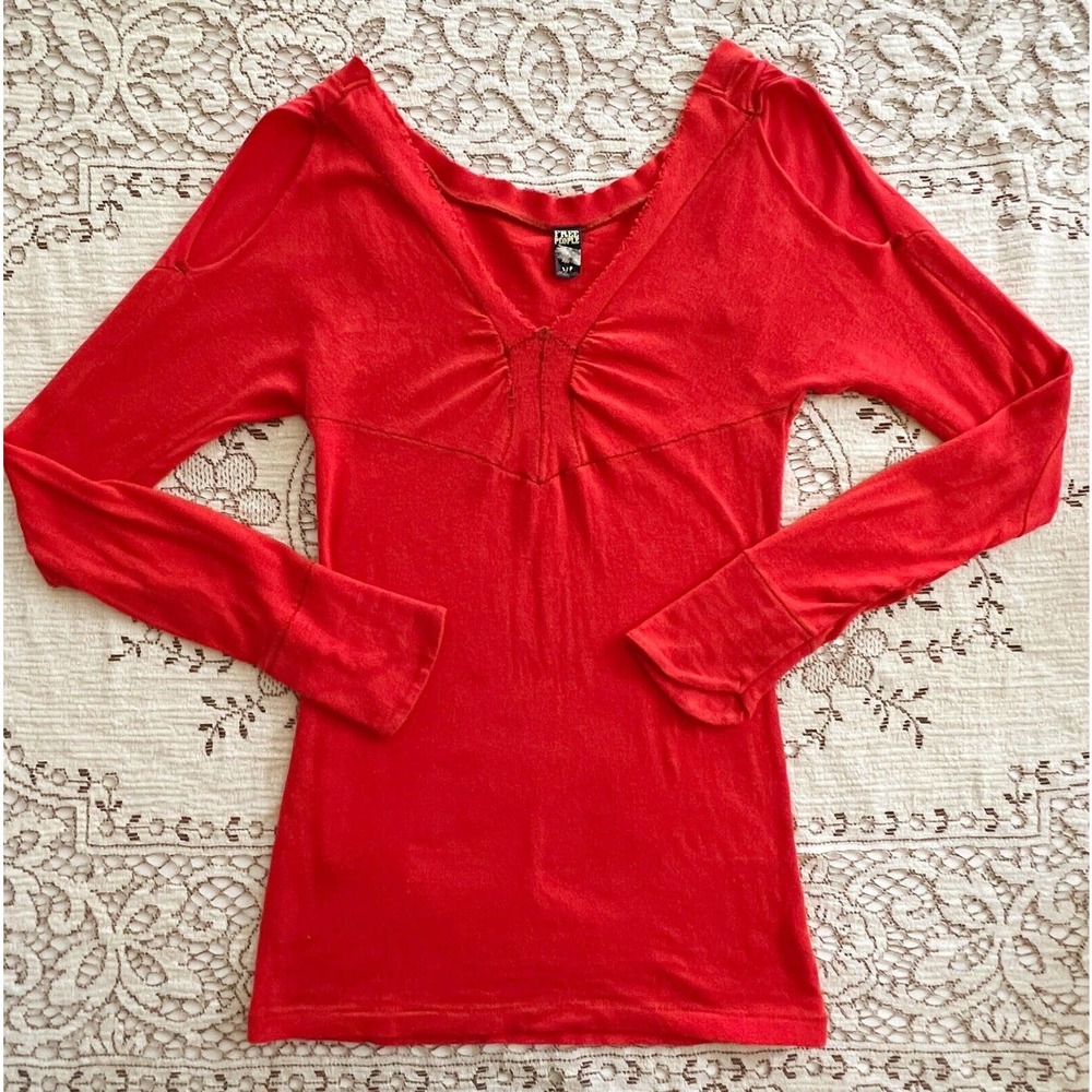 Free People Women’s Small Red Orange Cold Shoulder V-Neck Ruched Cotton Sweater